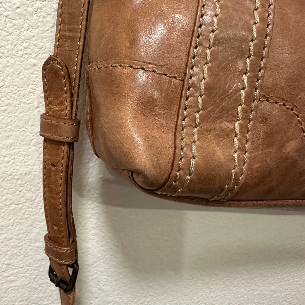 Frye Melissa Medium Beige Leather Crossbody Satchel Handbag - Picture 6 of 13